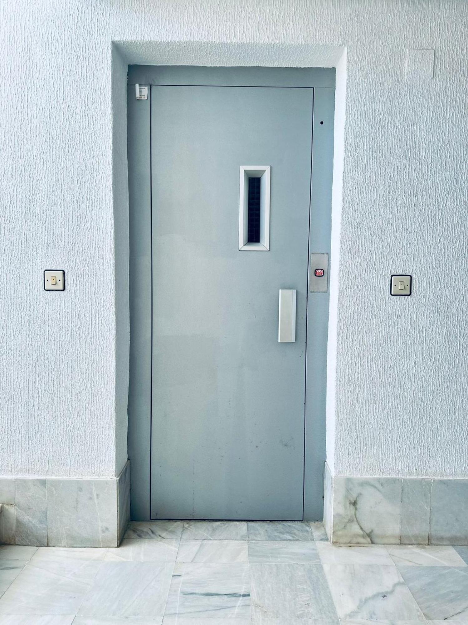 טורבייחה Studio Apartment Santana Habaneras - 05 At Beach With Garage, Pool And Lift מראה חיצוני תמונה